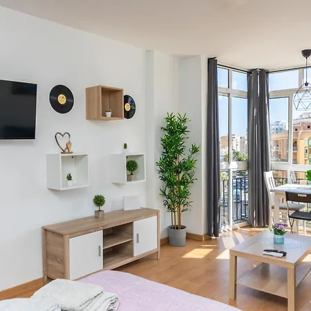 Vis6 - Nuevo, Reformado, Centro De Torremolinos, Playa A 850 Metros, Wifi, Vistas A La Ciudad Apartment